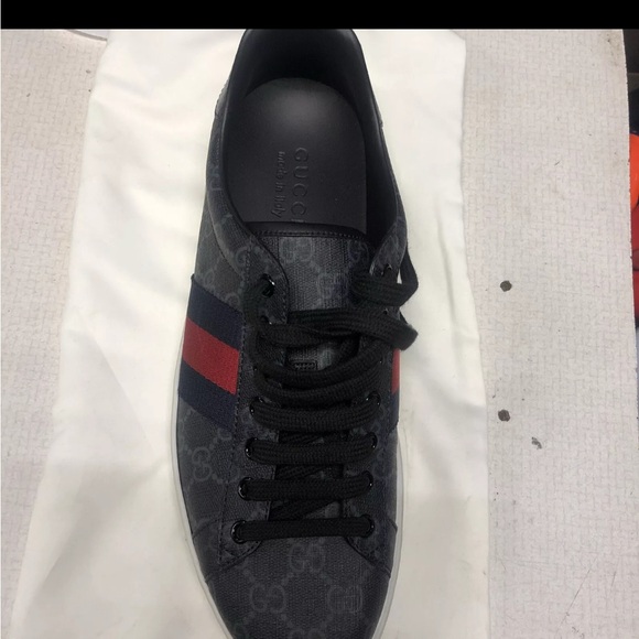 Practically new got them as an gift - Picture 4 of 6